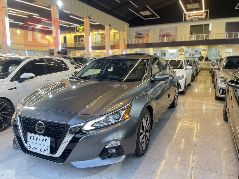 Nissan Altima